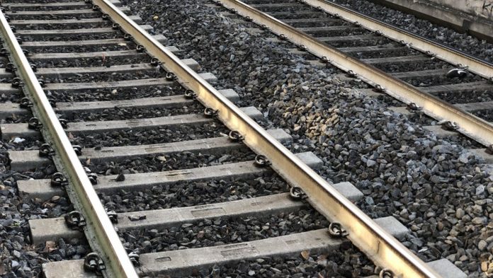 tren blejoi barbat mort sina de tren