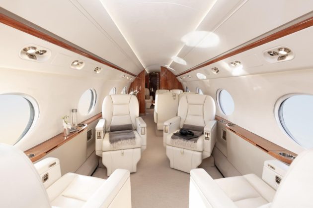 avion iohannis emiratele arabe
