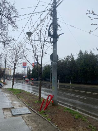 cabluri ingropate trotuar ploiesti