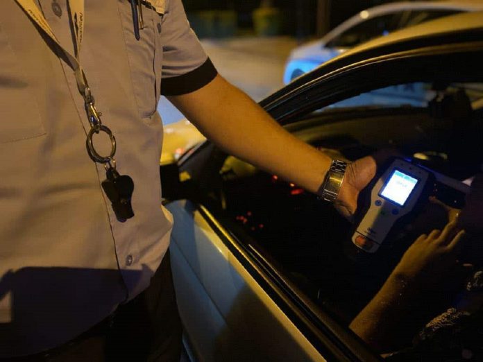 Etilotest șoferi beți, drogați sau fără permis pe drumurile din Prahova