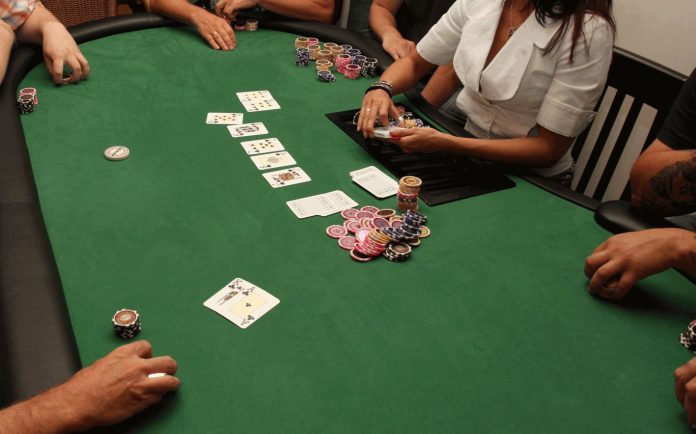 masa de poker