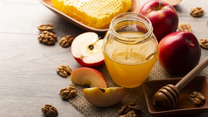 borcan cu miere borcan cu miere naturala