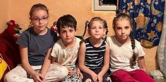 Cei patru fratiori, Denisa, Larisa, Melisa si Florin