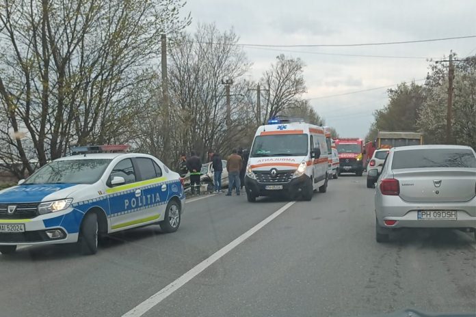 accident aricestii rahtivani ambulanta sosea accident