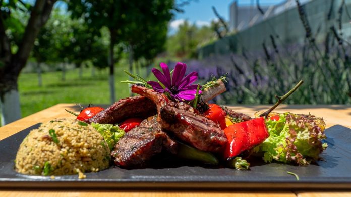 rețeta Mușchiuleț și cotlete de berbecuț - dan neagu - restaurant bulevard