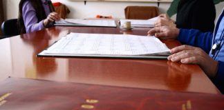 Tinerii nu mai sunt atrasi de profesia de dascal