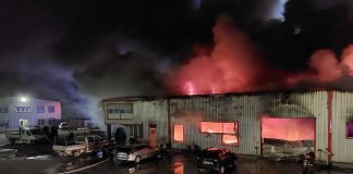 incendiu hala parc vest ploiesti
