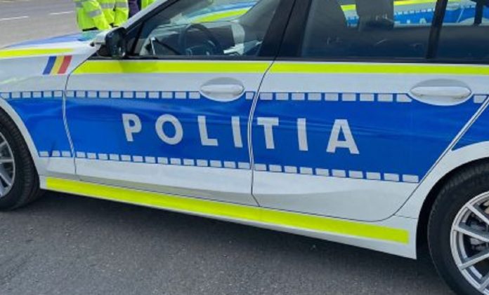 politia inscriptie masina