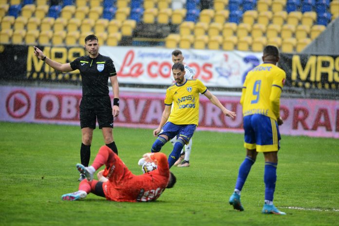 meci petrolul