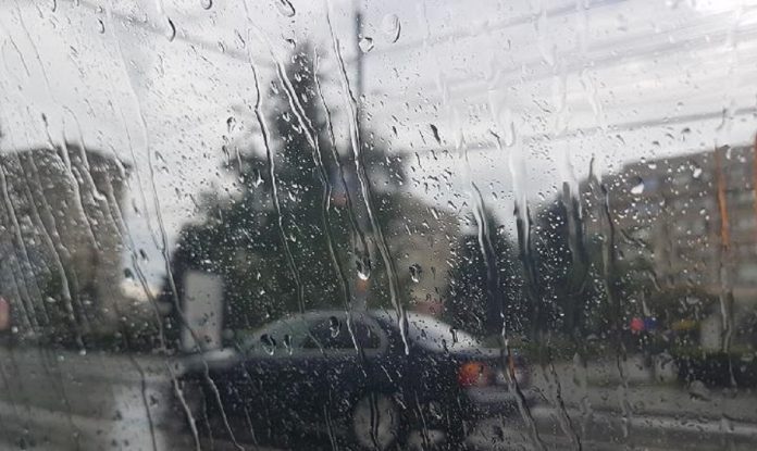 ploi ploiesti paste ploaie masina