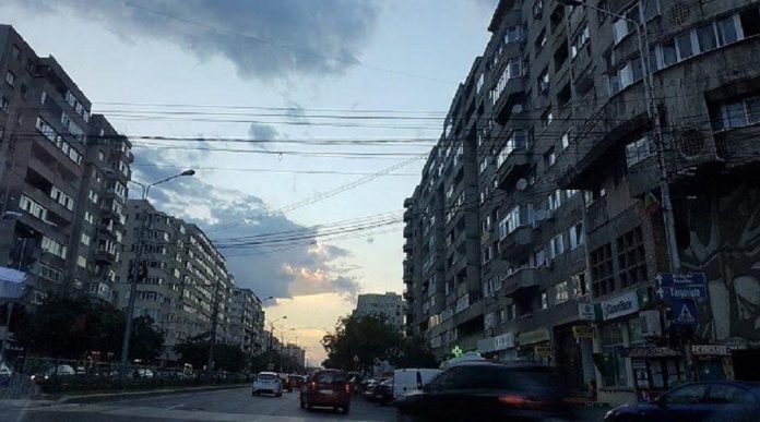 prima aigurare Prahova blocuri strada