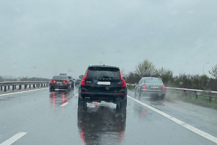 trafic-de-cosmar-luni aglomeratie a1 pitesti bucuresti